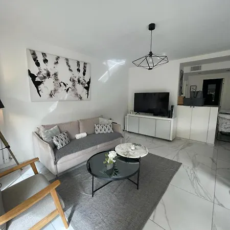 아파트 Oasis By L'oliveraie *