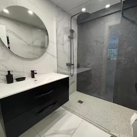 Oasis By L'oliveraie 아파트 칸느